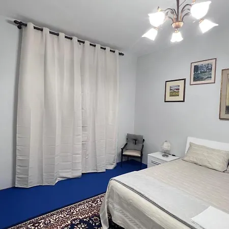 Πανσιόν Venice Confidence 3*