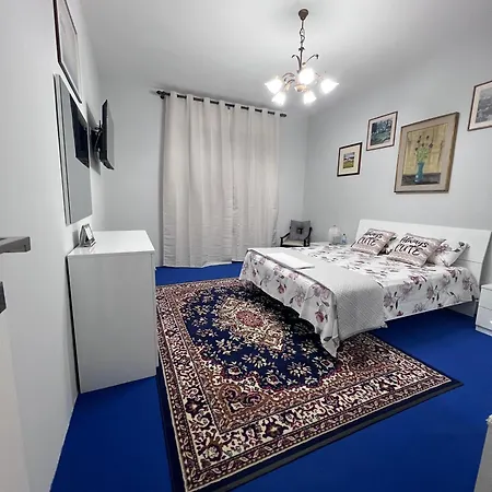 Venice Confidence Konukevi 3*