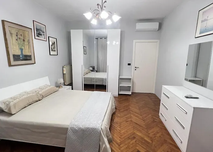 Venice Confidence 3*