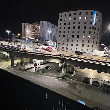 Venice Confidence בית הארחה 3*